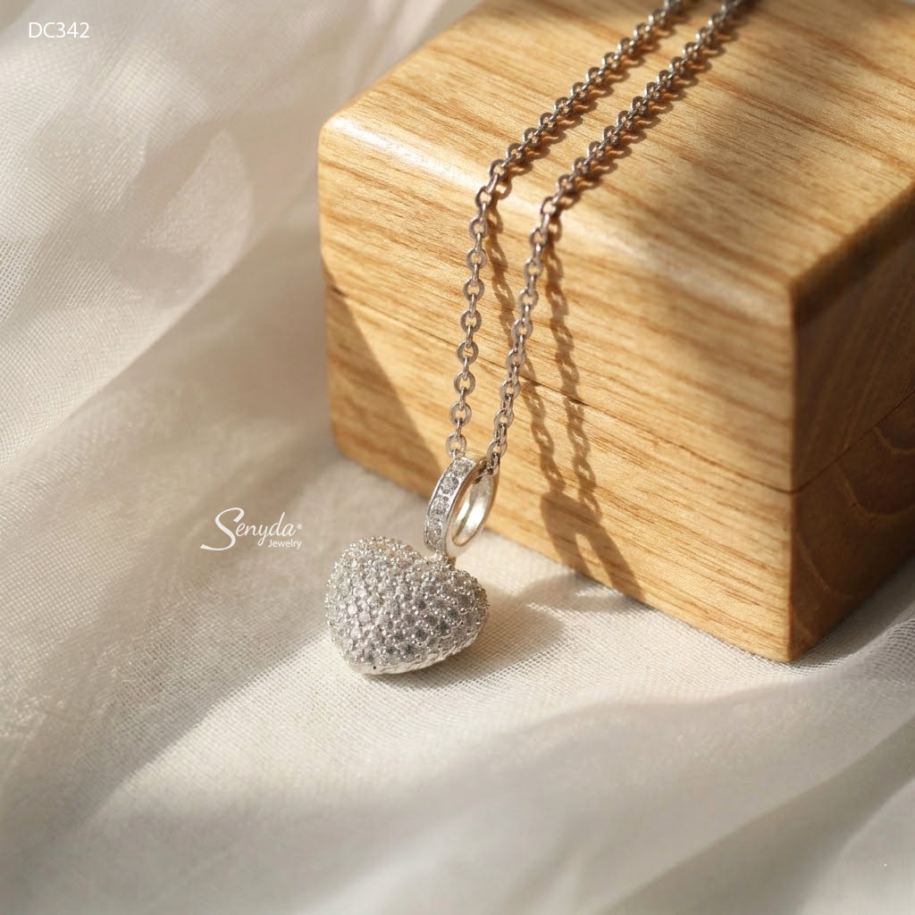 Top 5+ trang sức bạc tặng mẹ ý nghĩa nhất cho Ngày của Mẹ