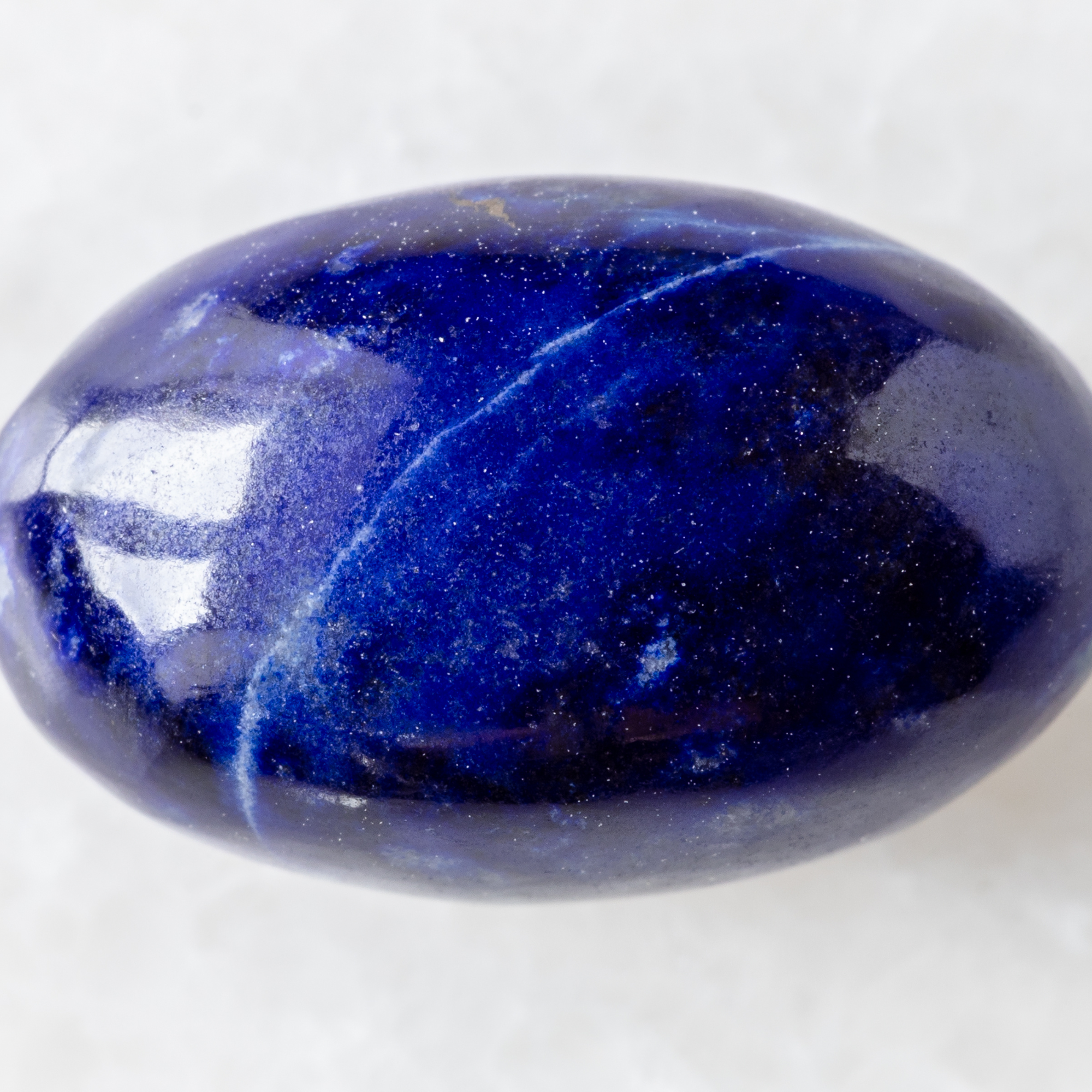 Sự thật về viên đá Lapis Lazuli - Viên đá "hoàng gia" từng đắt hơn cả vàng trong lịch sử