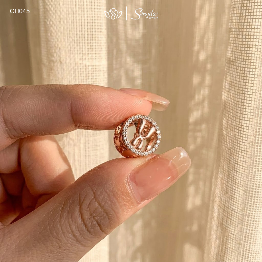 Charm Bạc Senyda trụ hoa văn viền đá xi hồng